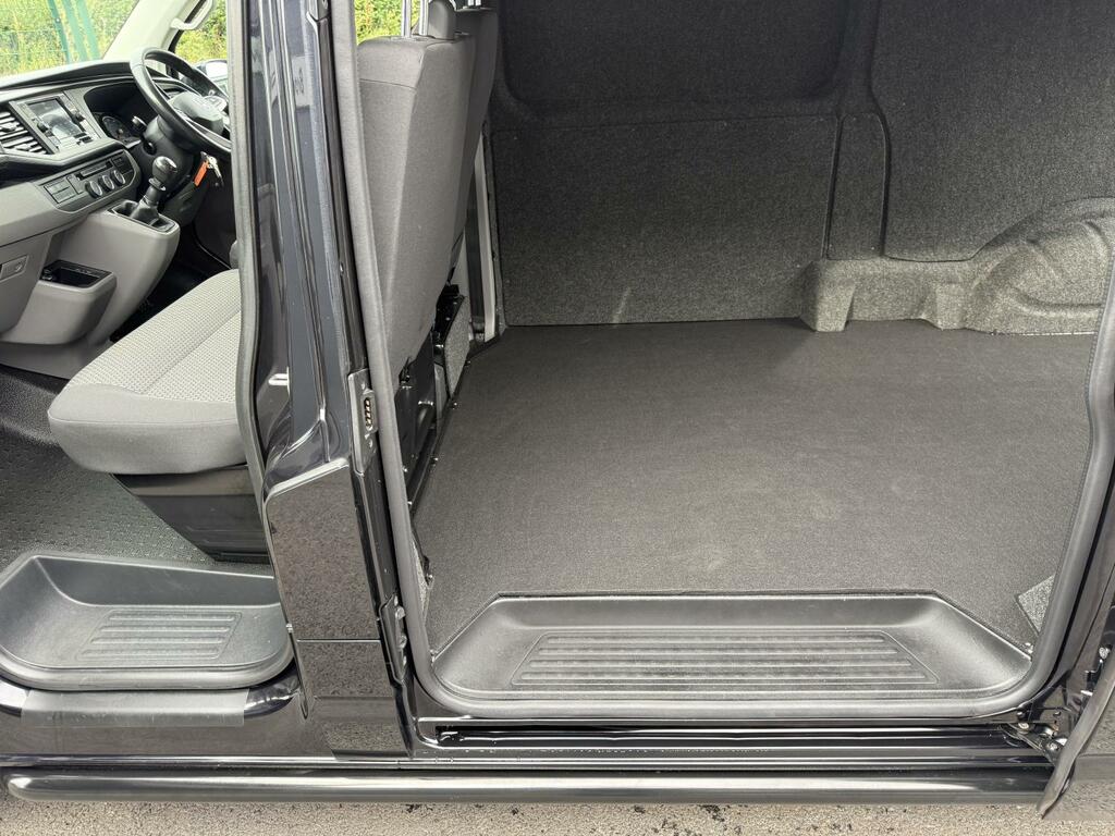 Volkswagen Transporter 2.0 Tdi 150 6 Speed Highline Panel Van Black #3