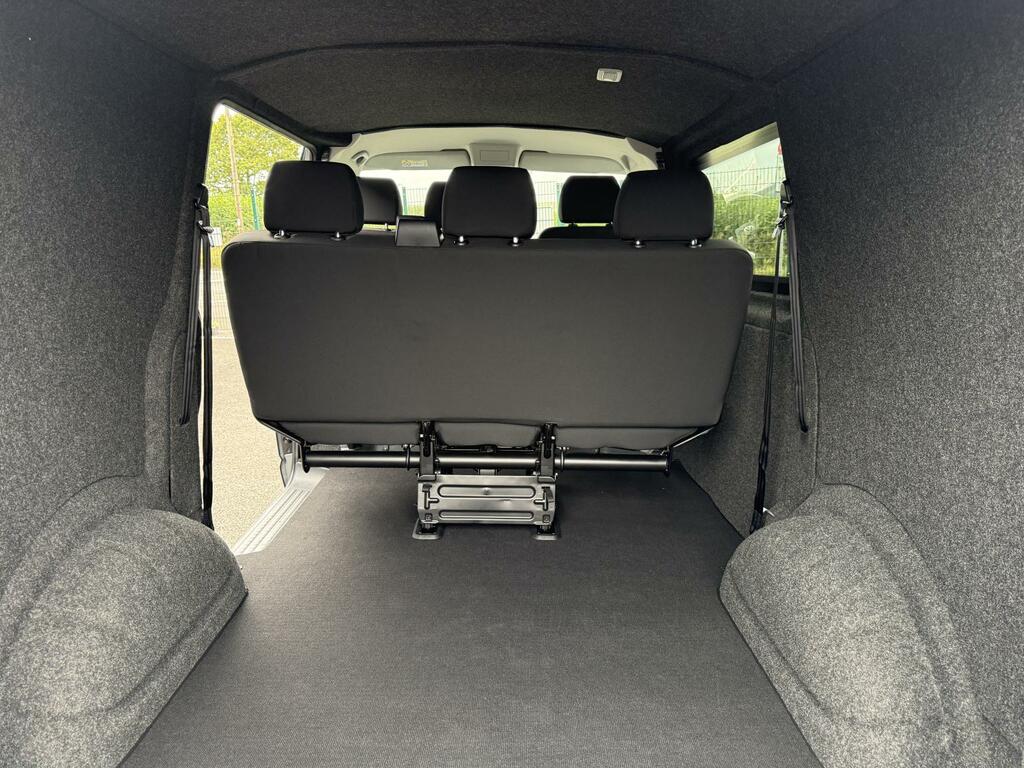 Volkswagen Transporter 2.0 Tdi 6 Seat Kombi Highline Panel Van Grey #4