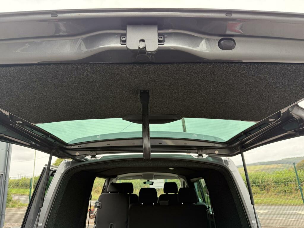 Volkswagen Transporter Mpv Brown #12