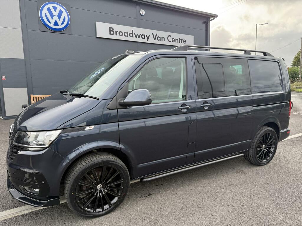 Volkswagen Transporter 2.0 Tdi 150 6 Speed Highline 6 Seat Kombi Double C Blue