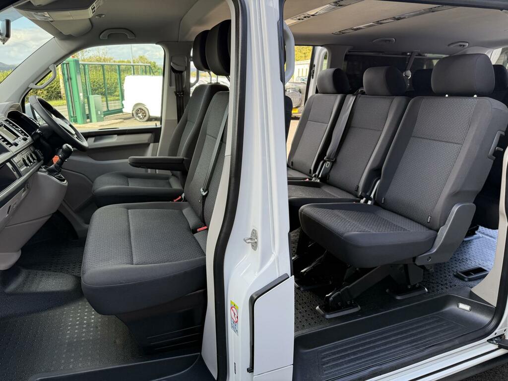 Volkswagen Transporter Shuttle Transporter T32 Se Tdi Bluemotion Technology Semi- Silver #7