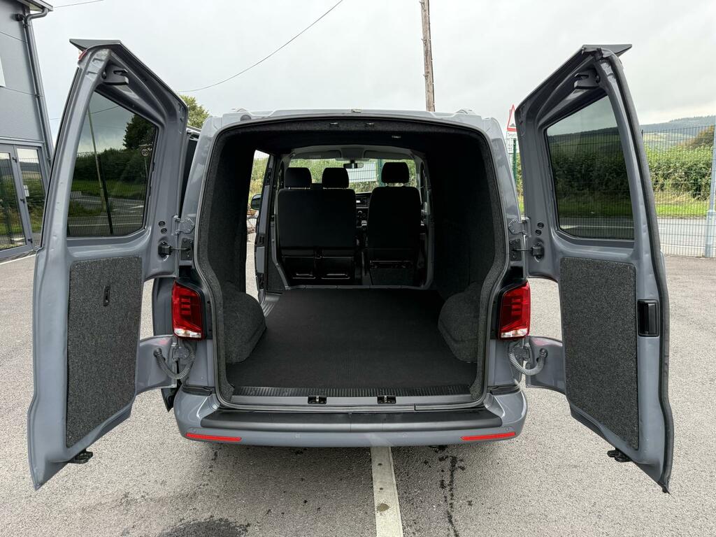 Volkswagen Transporter 2.0 Tdi 110 Highline Van Grey #11