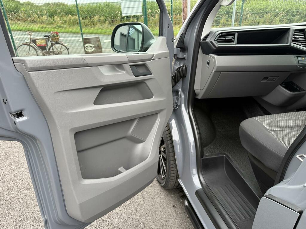 Volkswagen Transporter 2.0 Tdi 110 Highline Van Grey #14