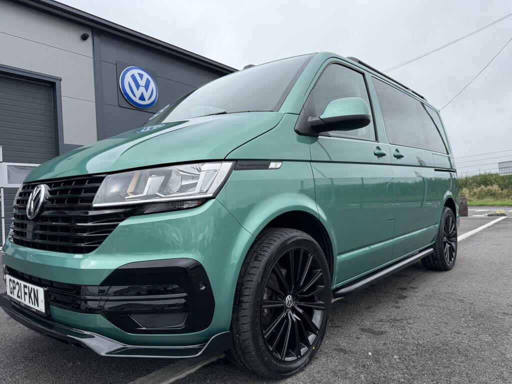 Volkswagen Transporter Shuttle 2.0 Tdi Se 150 7 Speed Dsg Minibus Double Cab Green #6
