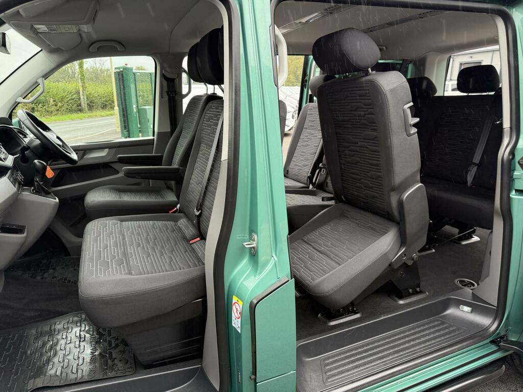 Volkswagen Transporter Shuttle 2.0 Tdi 150Ps Se Minibus Dsg Grey #21