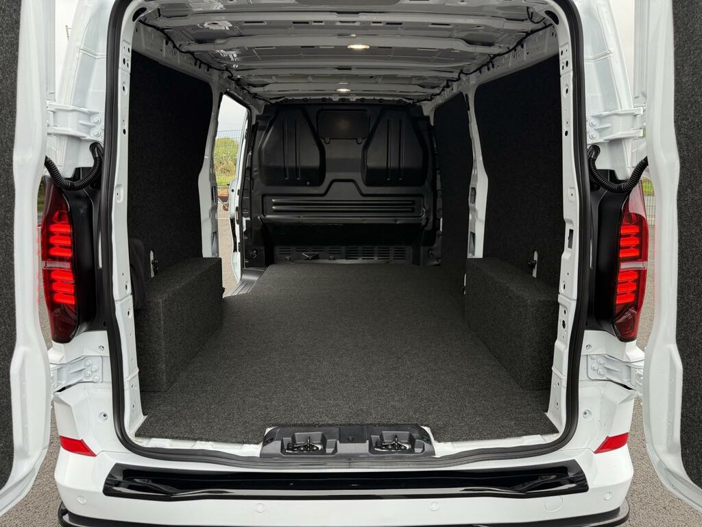 Volkswagen Transporter 2.0 Tdi 150 Commerce Pro Van 150 Ps Grey #17