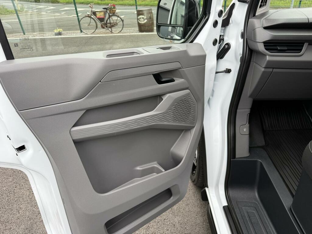 Volkswagen Transporter 2.0 Tdi 150 Commerce Pro Van 150 Ps Grey #21