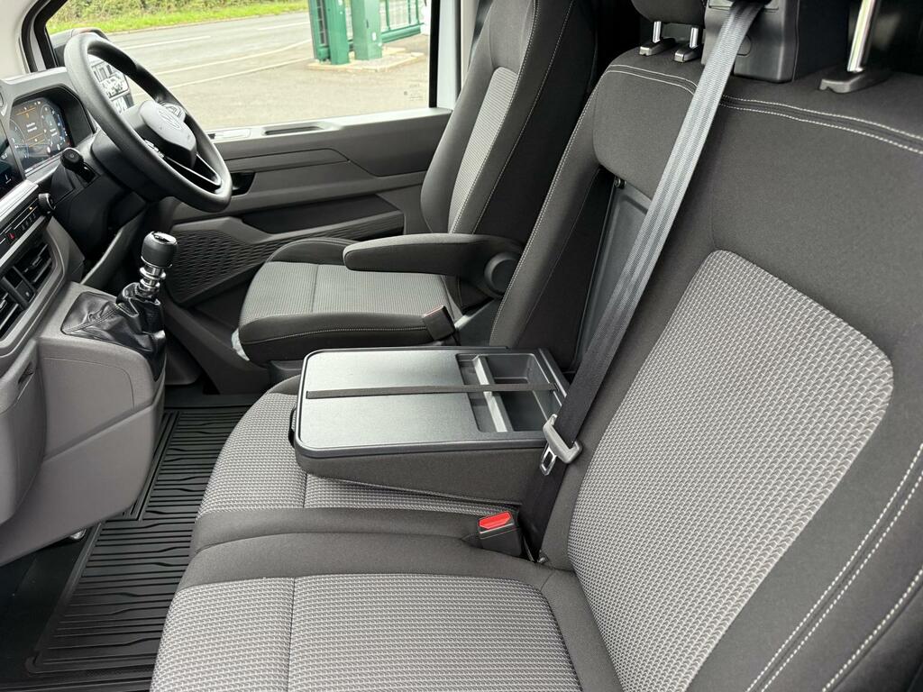 Volkswagen Transporter 2.0 Tdi 150 Commerce Pro Van 150 Ps Grey #23