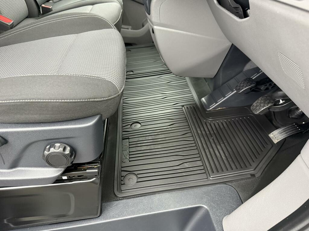 Volkswagen Transporter 2.0 Tdi 150 Commerce Pro Van 150 Ps Grey #27