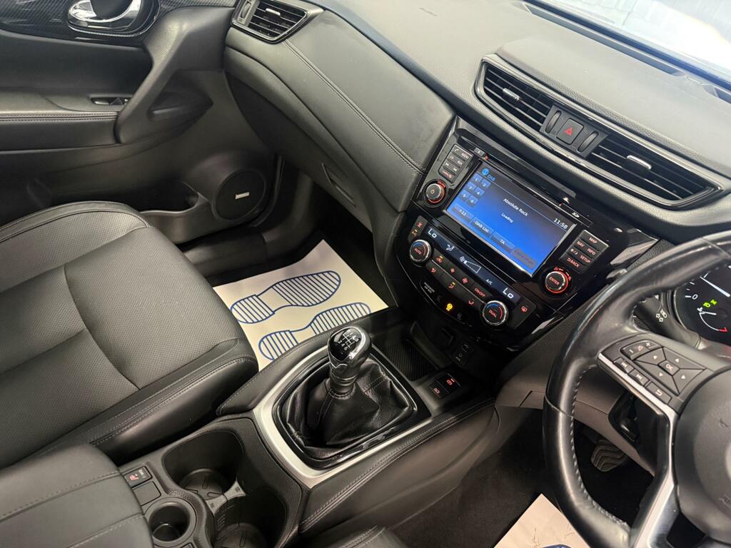 Nissan X-Trail X-trail Tekna Dci Cvt Red #22