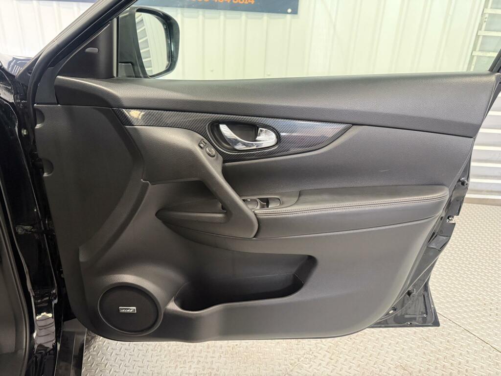 Nissan X-Trail X-trail Tekna Dci Cvt Red #15