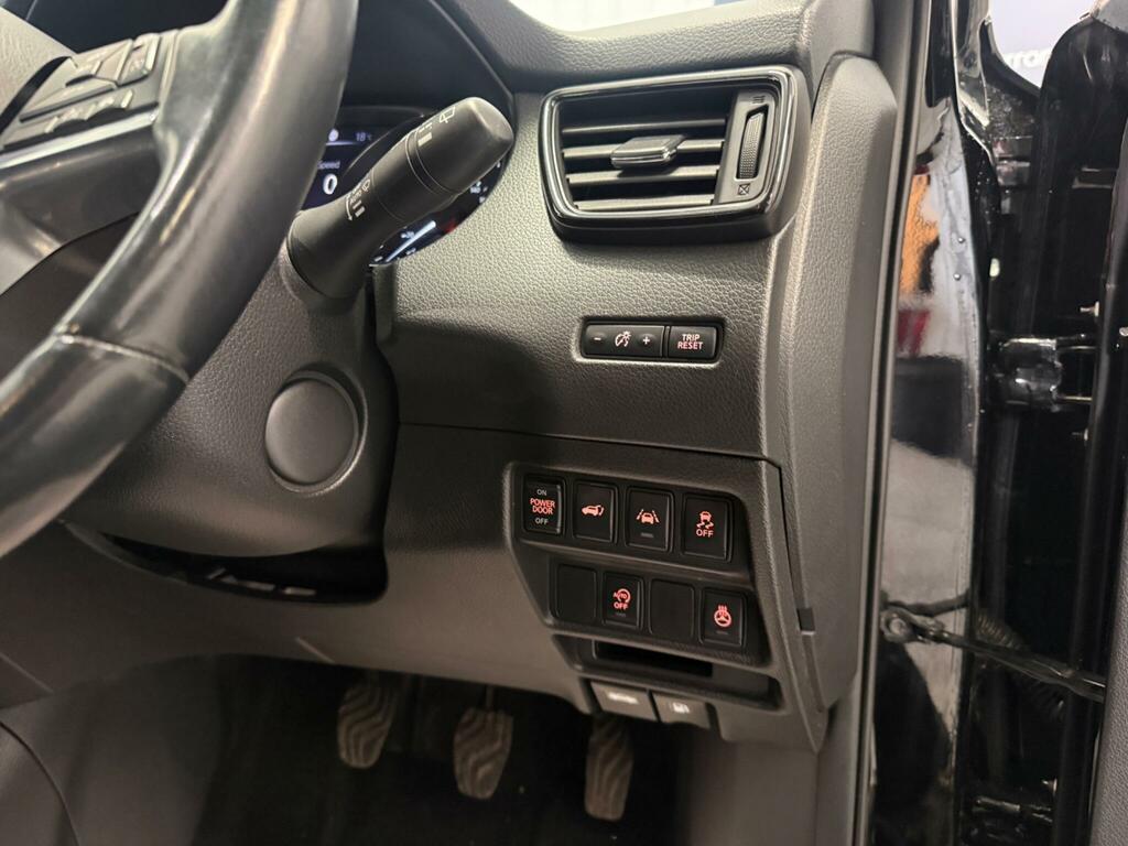 Nissan X-Trail X-trail Tekna Dci Cvt Red #17