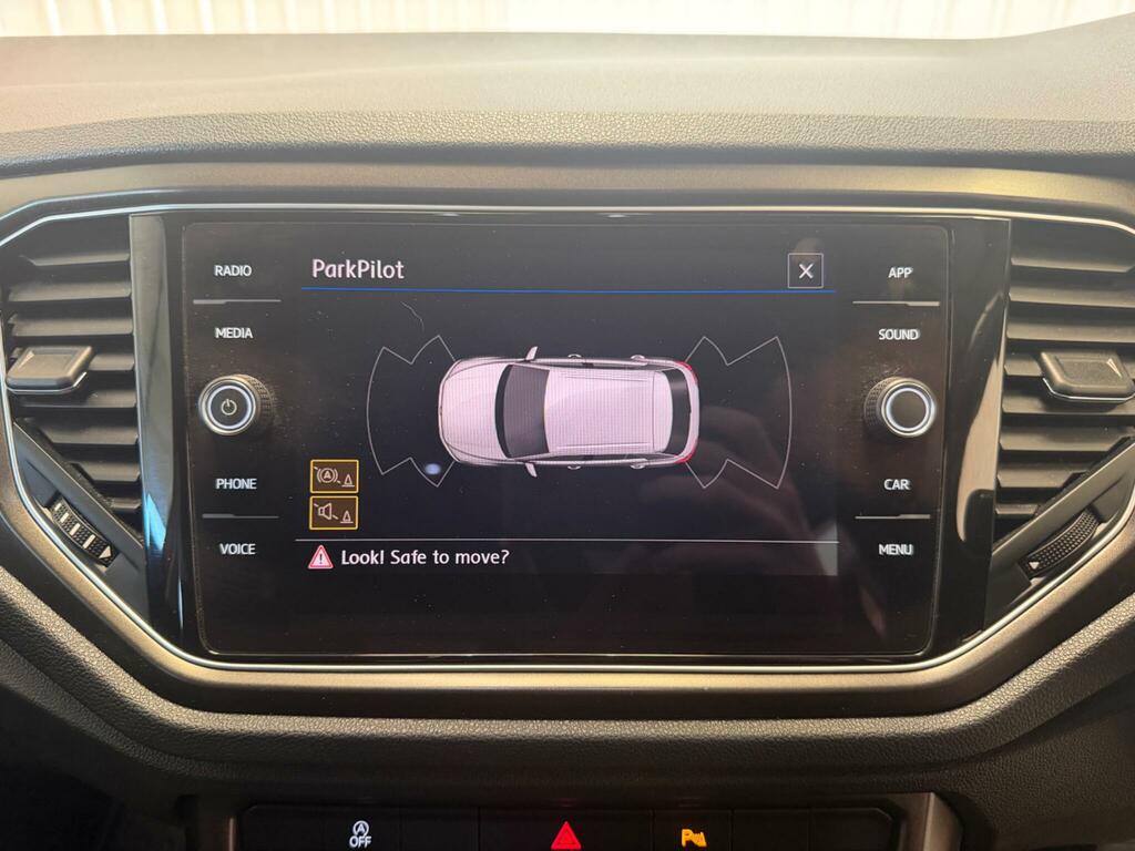 Volkswagen T-Roc Hatchback Black #24