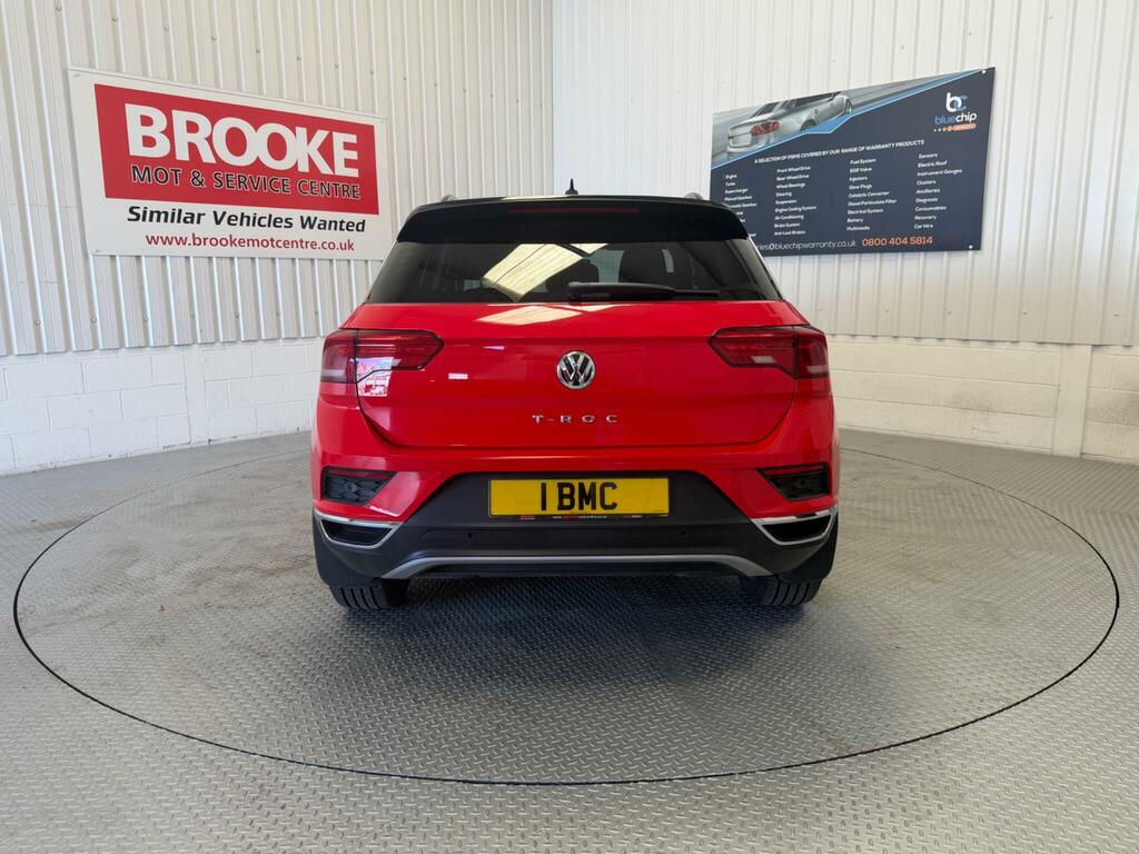 Volkswagen T-Roc Hatchback Black #8