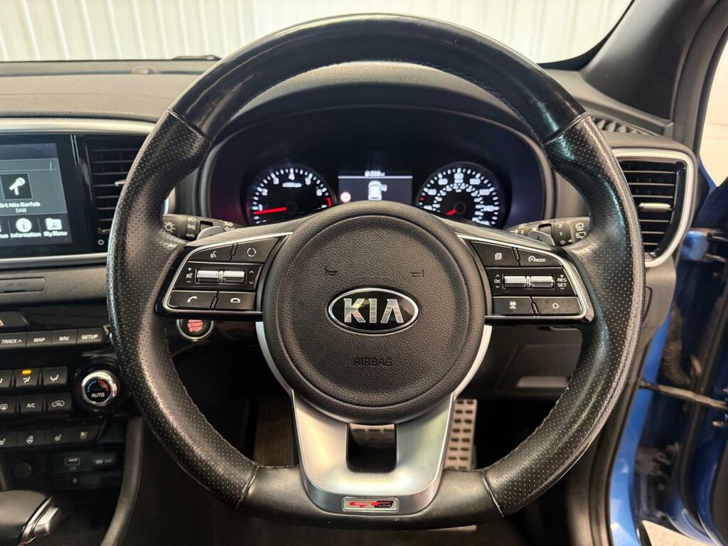 Kia Sportage 2 White #17