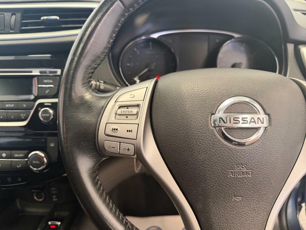 Nissan X-Trail Dci Tekna Black #18