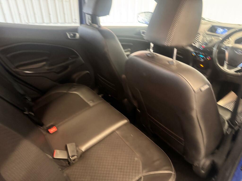 Ford Ecosport 1L Titanium White #11