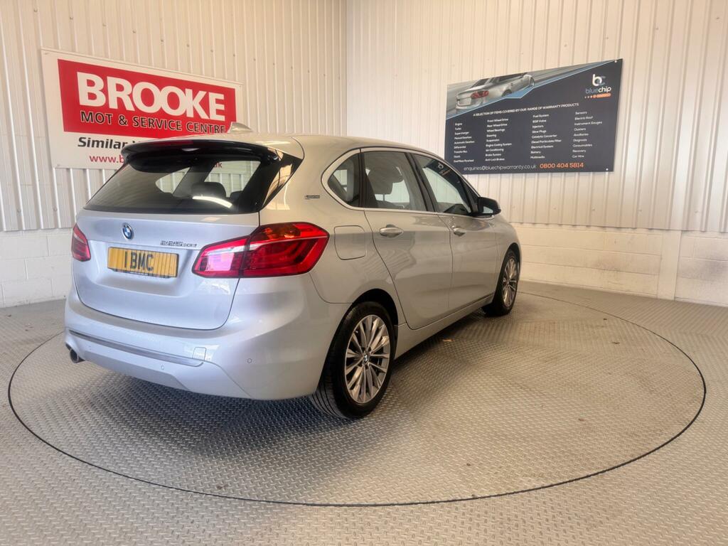 BMW 2 Series Active Tourer 220D Xdrive Luxury Active Tourer White #7
