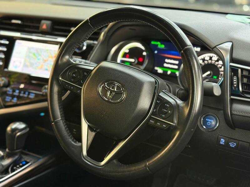 Toyota Camry Excel Black #19
