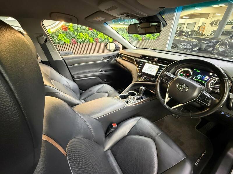 Toyota Camry Excel Black #18