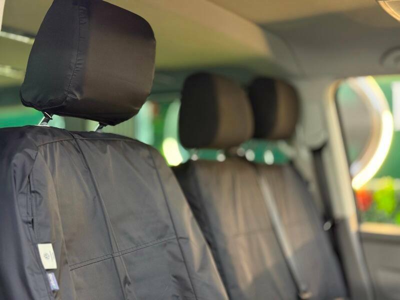 Volkswagen Transporter Shuttle 2.0 Tdi 150Ps Se Minibus Dsg Black #24