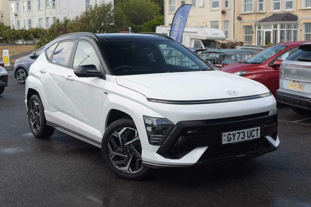 Hyundai Kona Hybrid White