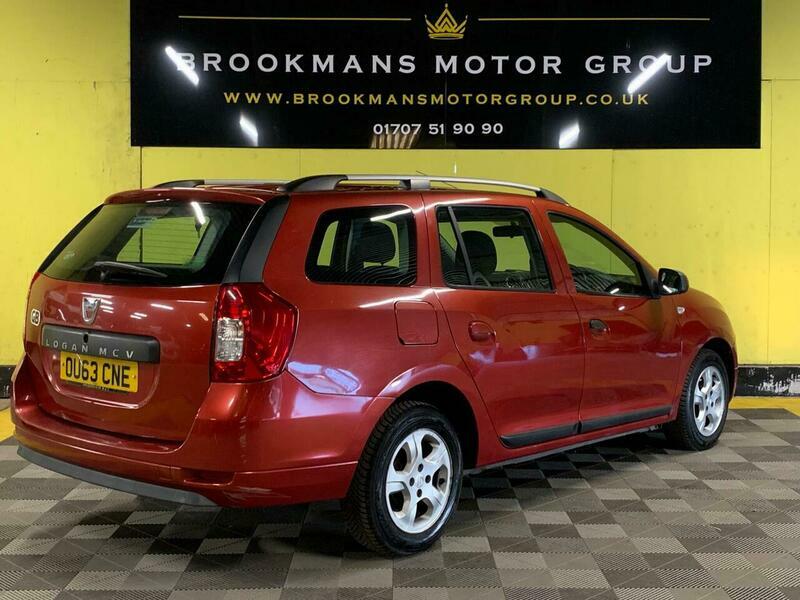 Dacia Logan 0.9 Tce Laureate Euro Red #3