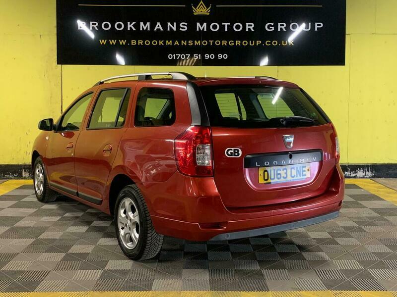 Dacia Logan 0.9 Tce Laureate Euro Red #6