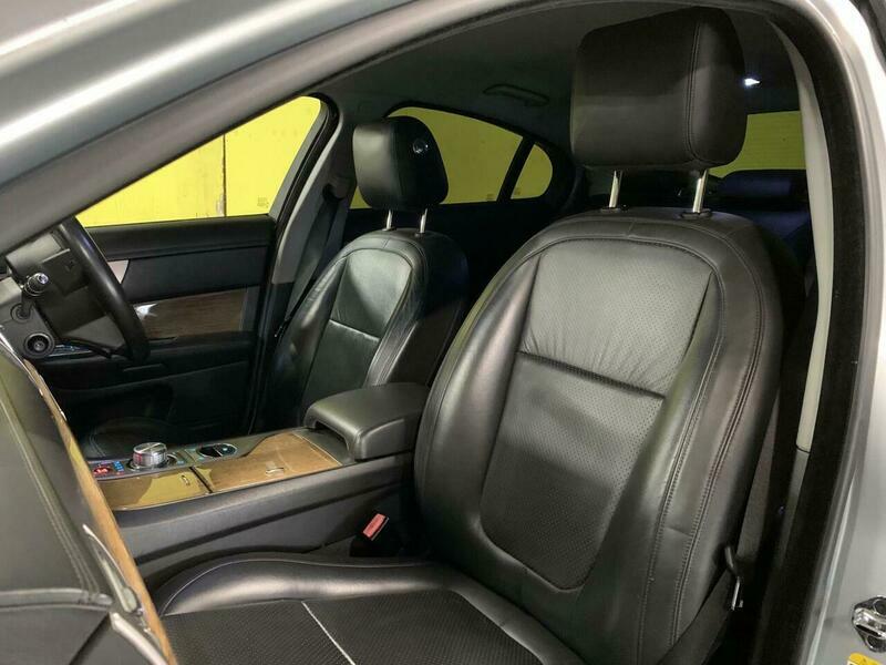 Jaguar XF  Blue #20