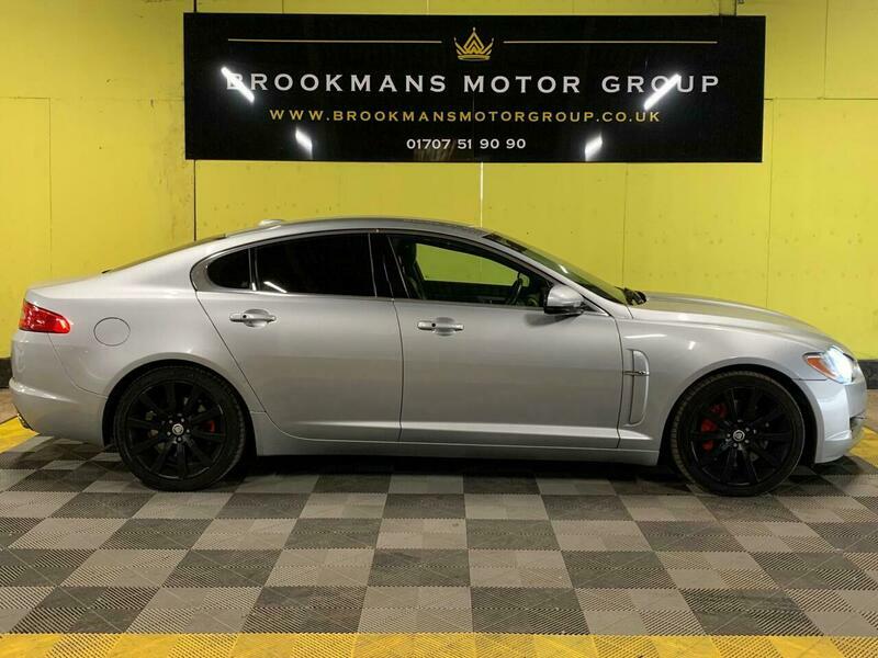 Jaguar XF 3.0D V6 Premium Luxury Silver #4