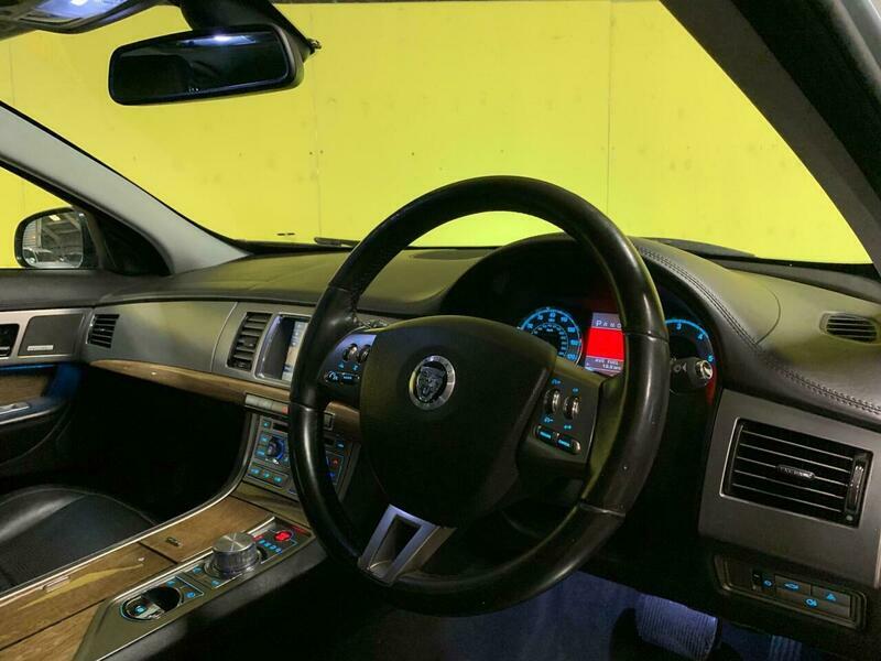 Jaguar XF  Blue #26