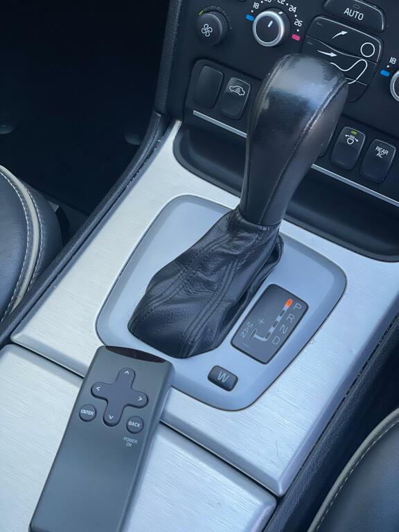 Volvo XC90 Executive Black #23