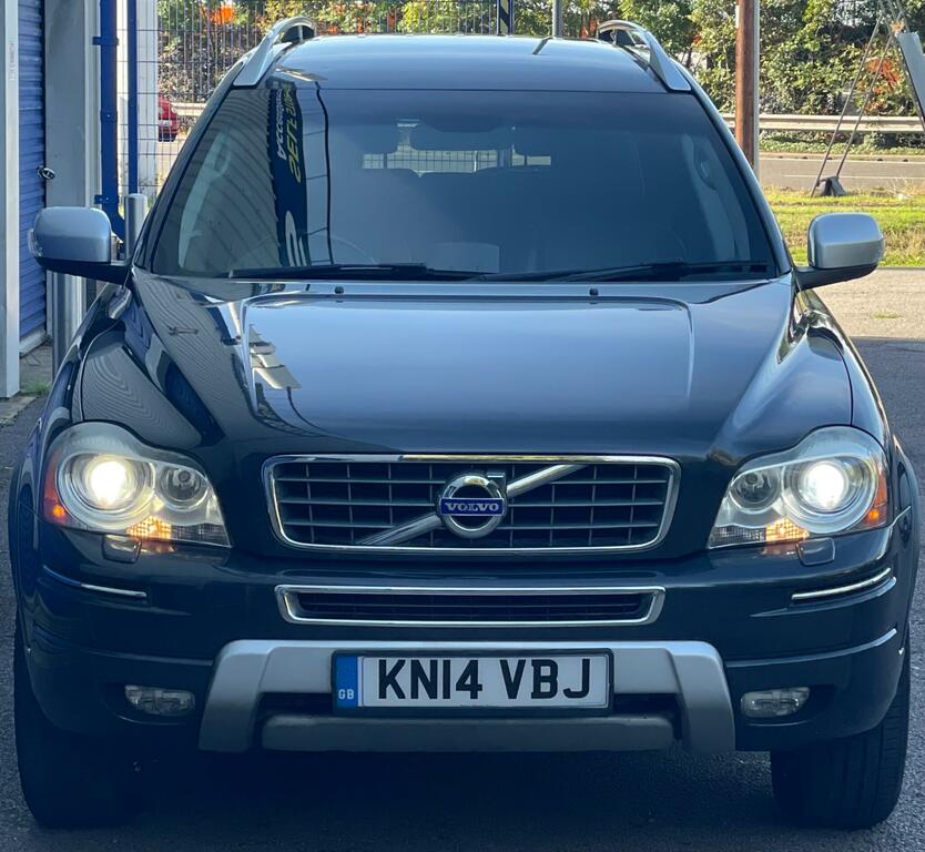 Volvo XC90 Executive Black #8