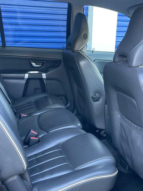 Volvo XC90 Executive Black #15