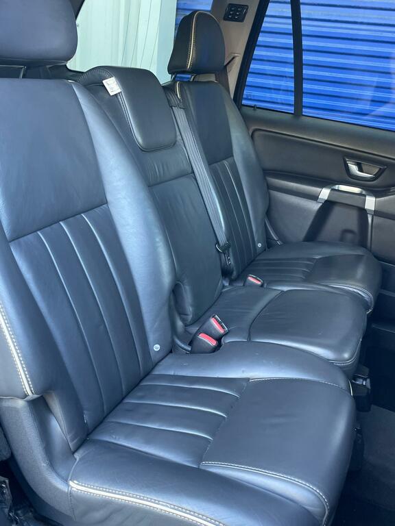 Volvo XC90 Executive Black #14