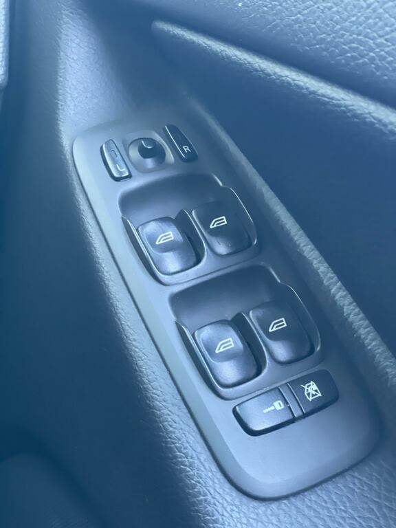 Volvo XC90 Executive Black #27