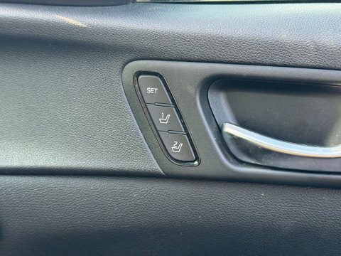 Kia Optima Estate Black #21