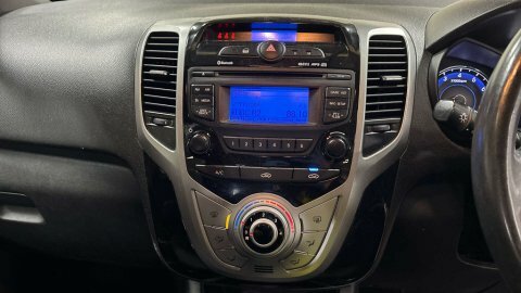 Hyundai Ix20 1.6L Active Black #11