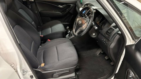 Hyundai Ix20 1.6L Active Black #9
