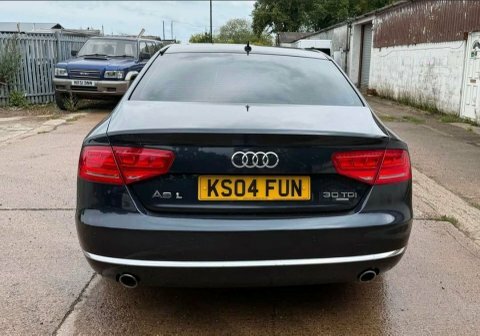 Audi A8 3.0 Tdi V6 Blue #6