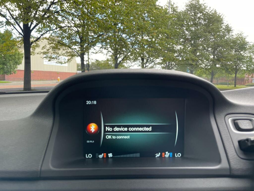 Volvo V70 2.0 D4 Se Lux Black #33