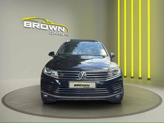 Volkswagen Touareg 3.0 Tdi V6 Bluemotion Black #2