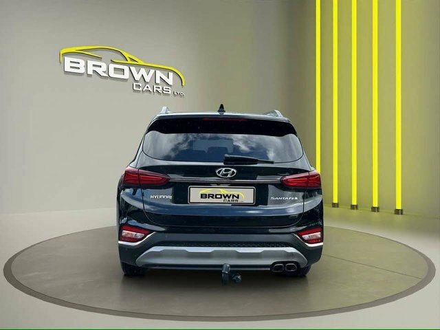 Hyundai Santa Fe Premium Se White #7