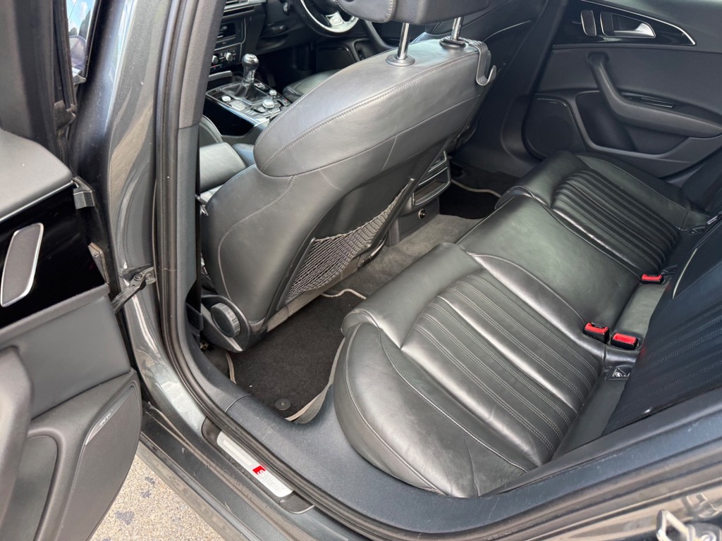 Audi A6 2.0 Tdi Black Edition 175 Bhp Black #37