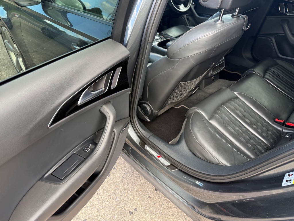 Audi A6 2.0 Tdi Black Edition 175 Bhp Black #34