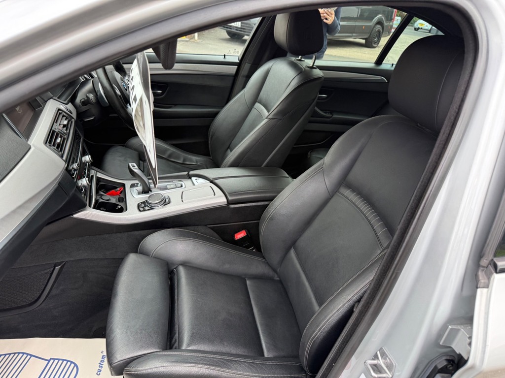 BMW 5 Series M Sport Grey #37