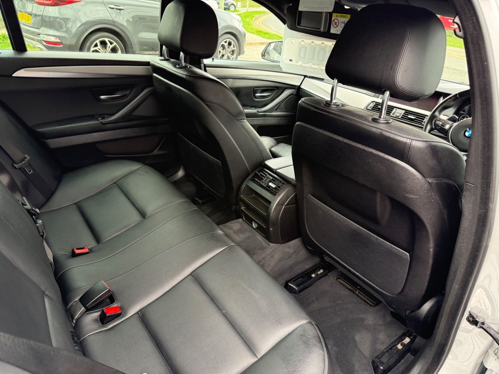 BMW 5 Series M Sport Grey #35