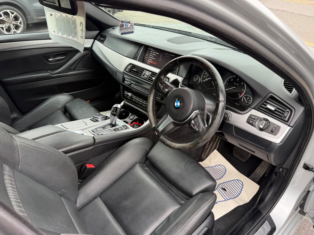 BMW 5 Series M Sport Grey #20