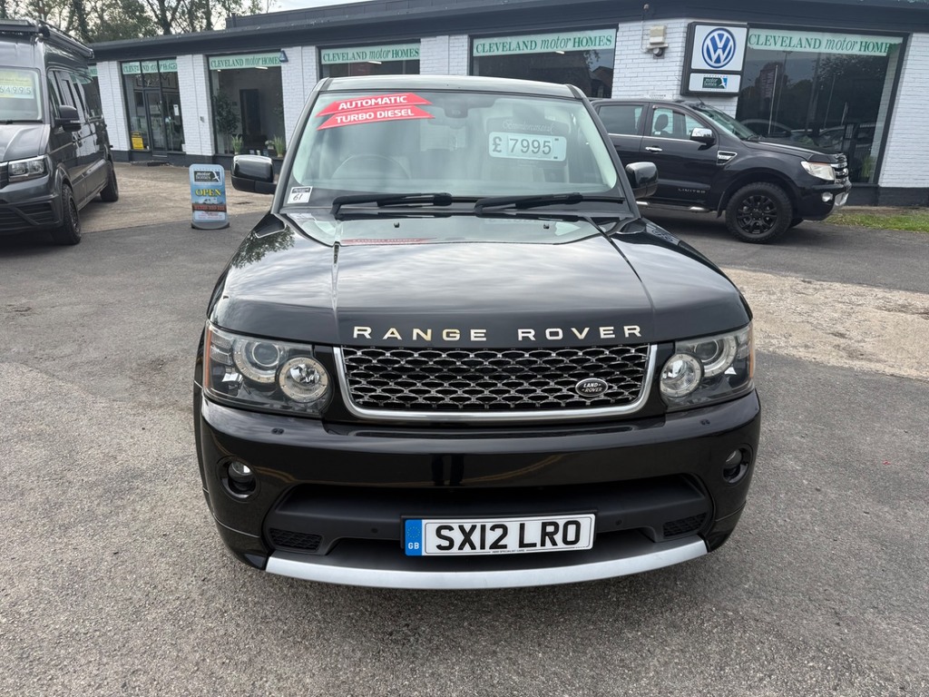 Land Rover Range Rover Sport 3.0 Sdv6 Sport Black #2