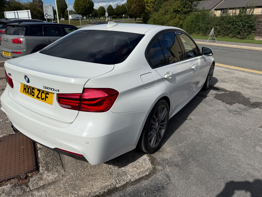 BMW 3 Series 2.0 320D Ed Plus Touring 161 Bhp Black #4